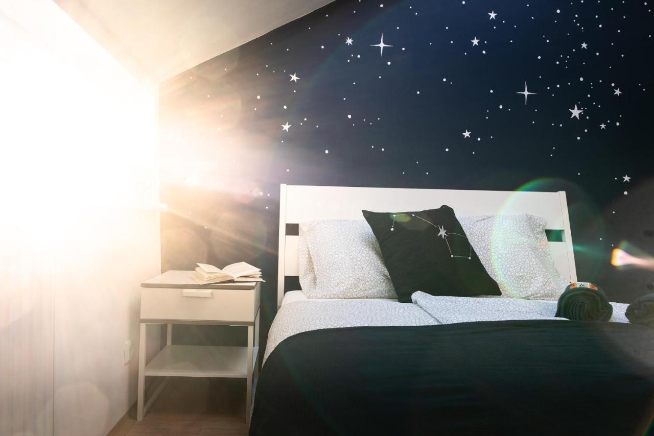 Night Sky - Apartment